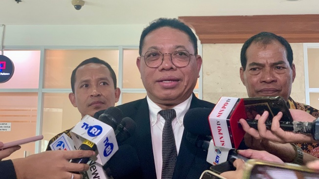 Inosentius Samsul Ubah 'Peringatan' DPR Jadi Senjata: Pengalaman 35 Tahun Justru Kekuatan Saya