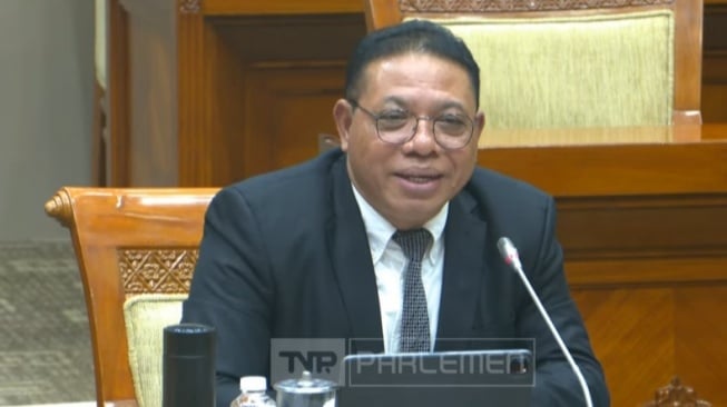 Inosentius Samsul Jadi Calon Tunggal Hakim MK Pengganti Arief Hidayat, Sudah Bekerja 35 Tahun di DPR