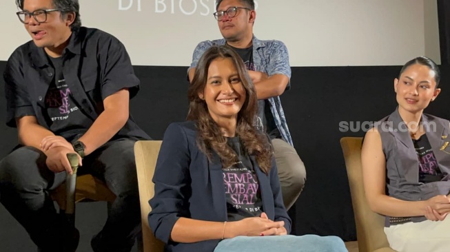 Adu Peran dengan Didi Ninik Thowok di Film Perempuan Pembawa Sial, Raihaanun: Seksi dan Magis