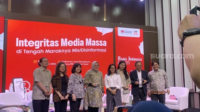 Lawan Tsunami Hoaks, Kominfo Tegaskan Sanksi, Google Perkuat Literasi