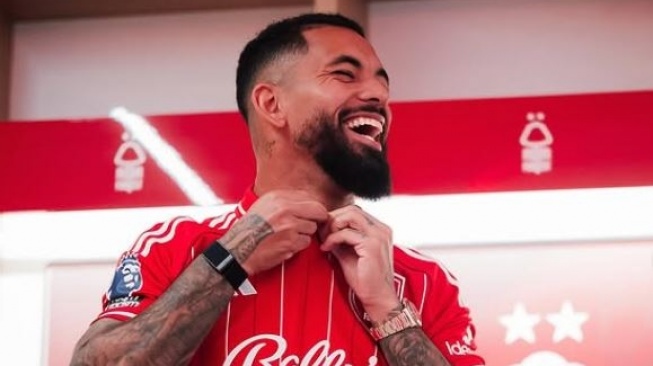 Tinggalkan Juventus dan Gabung Nottingham Forest, Douglas Luiz: Ini Adalah Klub Besar