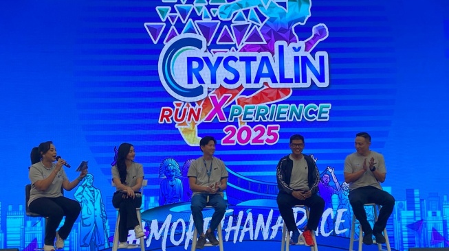 Febby Rastanty dalam konferensi pers "Road To Crystalin RunXperience 2025 - More Than A Race", Kamis (21/8/2025) [Suara.com/Fajar Ramadhan]