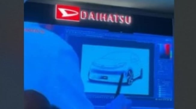 Daihatsu menampilkan Ayla listrik dalam perayaan sembilan juta unit produksi di Indonesia. (Foto: Tangkapan Layar)