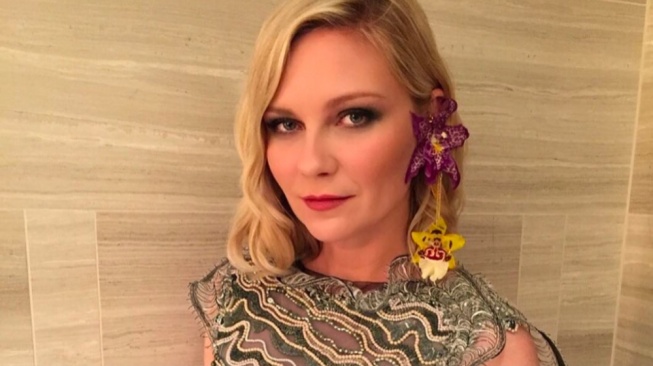 Sang Anak Suka Film Minecraft, Kirsten Dunst Ngaku Tertarik Main Sekuelnya