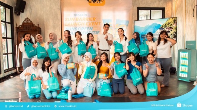 Inovasi Jadi Strategi Bisnis, Tanskin Luncurkan Sun Barrier Suncreen untuk Kulit Sensitif
