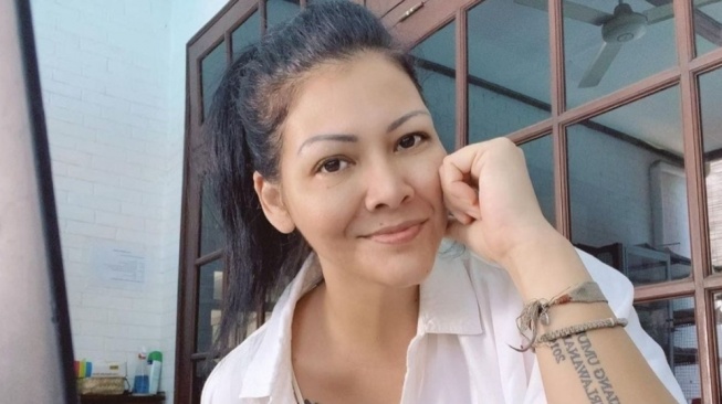 Melanie Subono Sindir Pedas Ucapan Deddy Sitorus soal DPR Tak Setara dengan Rakyat Jelata