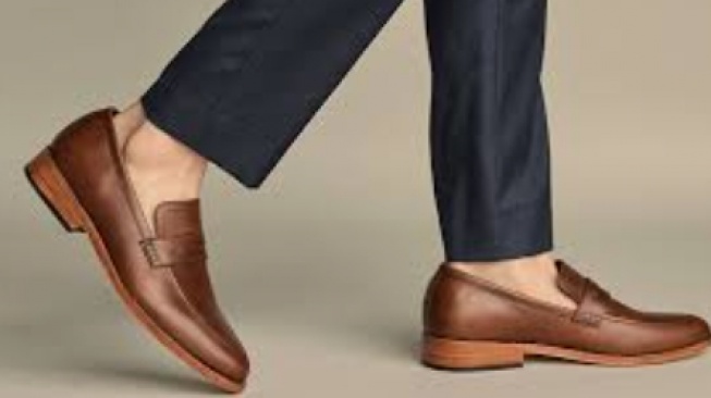 sepatu kencan