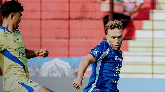 PSIM Tahan Imbang Persib: Dua Penalti Gagal Hantui Maung Bandung di Kandang Laskar Mataram