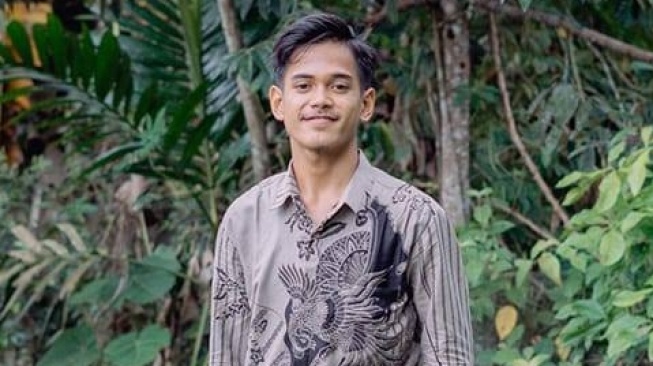 Cerita Dimas Viralkan Tarian 'Aura Farming' Dikha hingga Pacu Jalur Dikenal Dunia