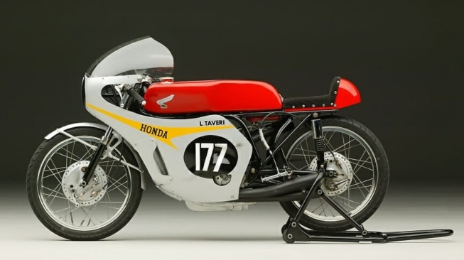 Honda RC149 (cyclenews)