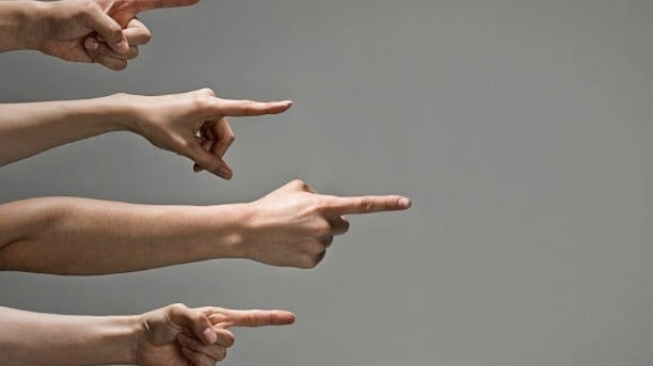 Benarkah Perempuan Sumber Fitnah? Ini Penjelasan Ulama dan Fakta dalam Islam
