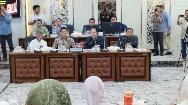 Ahmad Dhani 'Digas' Willy Aditya di Rapat UU Hak Cipta: Sekali Lagi, Kami Berhak Keluarkan Anda!