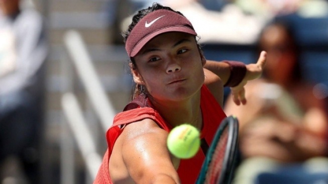Emma Raducanu Terlalu Tangguh, Langkah Janice Tjen di US Open 2025 Terhenti [Tangkap layar X]
