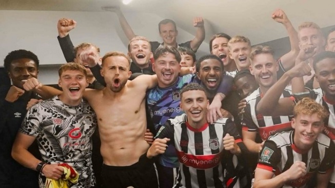 Pecundangi Manchester United, Harga Skuad Grimsby Town Lebih Rendah dari Persib Bandung