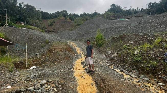 Aktivitas penambangan ilegal kembali marak di kawasan Izin Usaha Pertambangan (IUP) KUD Perintis, Kotamobagu, Kabupaten Bolaang Mongondow (Bolmong), Sulawesi Utara [Suara.com/Istimewa]