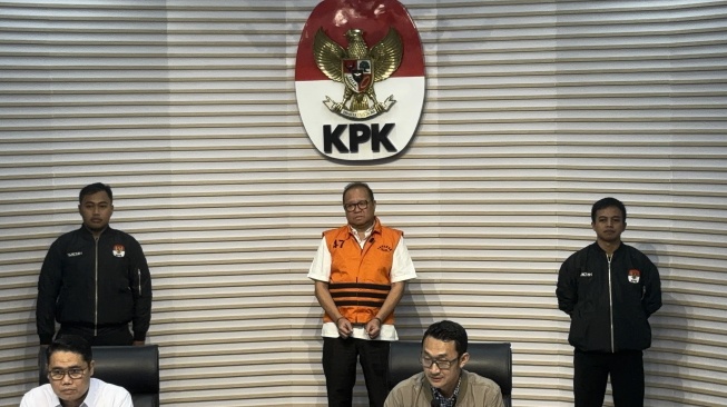 Gaya Hidup Mewah Koruptor LPEI: Duit Negara Rp1,7 Triliun Dipakai Beli Aset hingga Main Judi