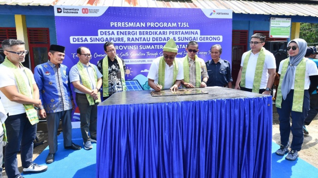 Acara peresmian Program DEB Pertamina di tiga lokasi di Provinsi Sumatera Selatan dipusatkan di Desa Singapure, Lahat, pada 28 Agustus 2025, dengan mengusung tema: “Energizing Community in South Sumatera through Sustainable and Inclusive Energy Transition” (Dok: Pertamina)