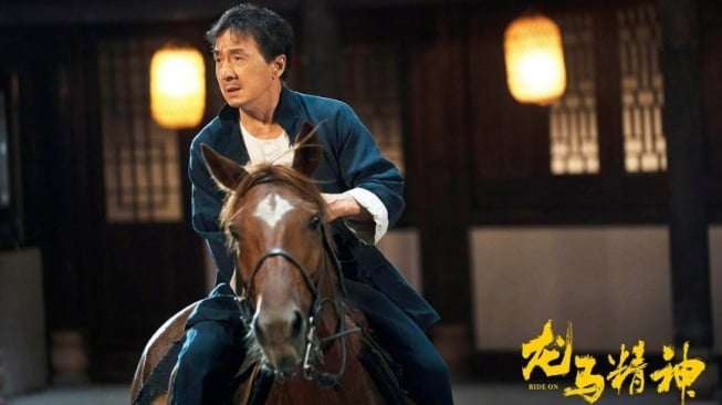 Film Ride On yang dibintangi Jackie Chan akan tayang pukul 23.00 WIB malam ini di Indosiar. [YouTube]