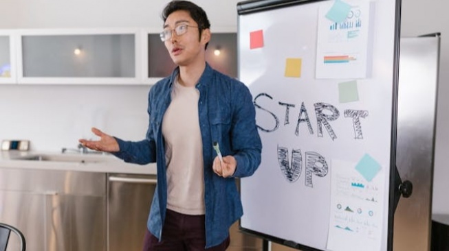 Hidup Bukan Lomba Copy-Paste, Ini Tips Meningkatkan Value Diri!