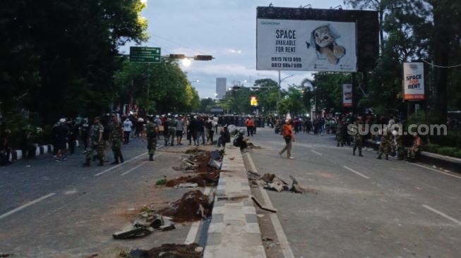 Fasilitas Publik Rusak saat Aksi Driver Ojol di Solo, Wali Kota: Segera Kita Benahi