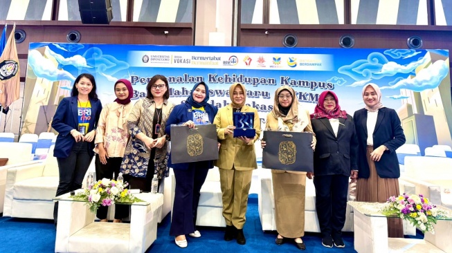 BRI menggelar kegiatan Sosialisasi Literasi Keuangan serta Digital Banking dalam rangkaian Penerimaan Mahasiswa Baru (PMB) Sekolah Vokasi 2025 UNDIP. [Dok BRI]