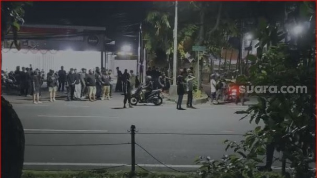 Jurnalis Perempuan Diintimidasi Oleh Aparat saat Meliput Demo di DPRD Bali