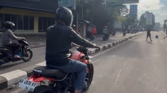 Ganjar Pranowo tinjau lokasi pasca demo pecah di Yogyakarta (TikTok)