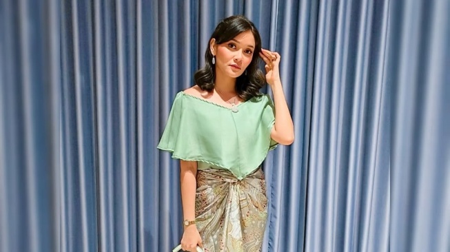 Seali Syah istri Hendra Kurniawan (Instagram/sealisyah)