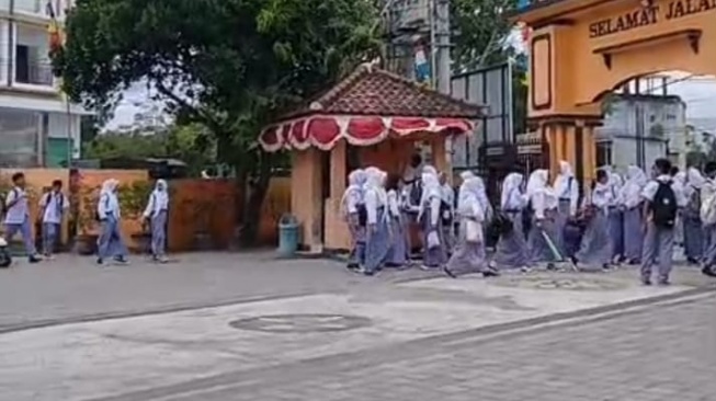 Pemprov NTB Ubah Jam Masuk Hingga Pulang Sekolah, Antisipasi Siswa Ikut Demo