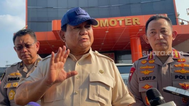 Presiden Prabowo Subianto menyampaikan kondisi terkini anggota kepolisian dan masyarakat yang menjadi korban kericuhan dalam demo, pekan kemarin. (Suara.com/Novian)