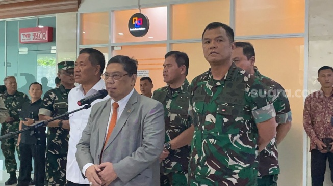 DPR Tak Yakin Darurat Militer Diterapkan, Wakil Panglima TNI Langsung Jelaskan