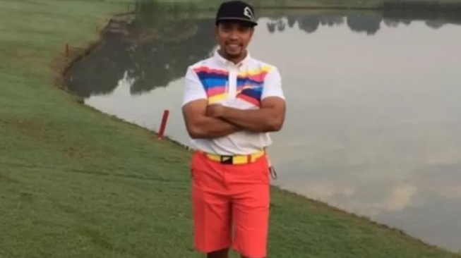Outfit golf ala Ahmad Sahroni (X.com)
