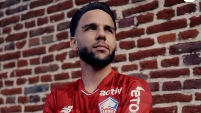 Ada Tangan Patrick Kluivert di Balik Calvin Verdonk Gabung LOSC Lille