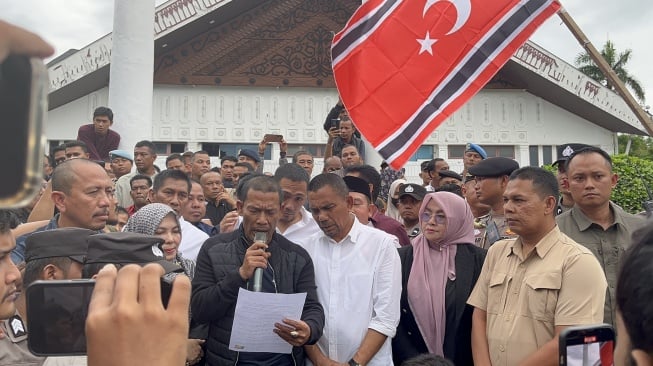 Penuhi Tuntutan Demonstran, Ketua DPRA Setuju Aceh Pisah dari Indonesia