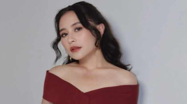 Prilly Latuconsina Lulusan Mana? Ternyata Pernah Ditawari Jadi Wakil Gubernur