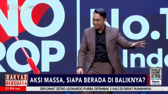 Aiman Witjaksono host Rakyat Bersuara [Youtube]