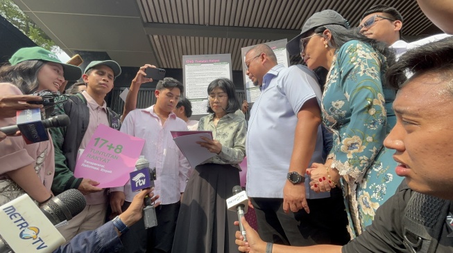 Era Baru Aktivisme: Saat DPR Digeruduk Influencer dan Didesak Penuhi Tuntutan Rakyat 17+8