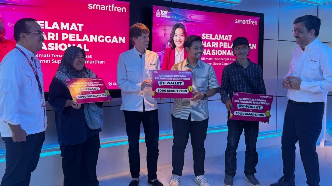 XLSMART di Hari Pelanggan Nasional: Kuota Murah, Diskon Tagihan hingga Hadiah Menarik