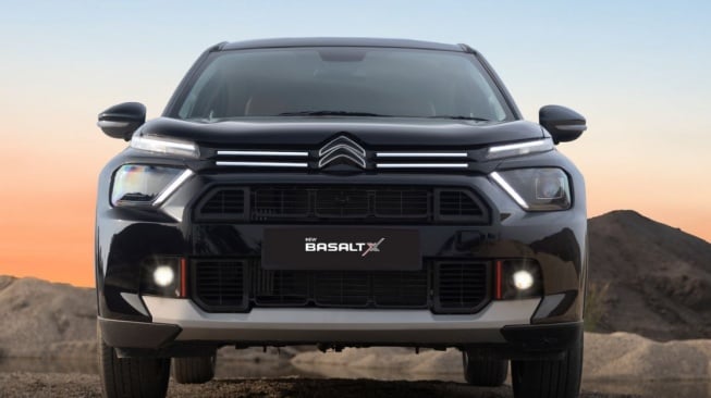 Citroen Basalt X (Gaadiwaadi)