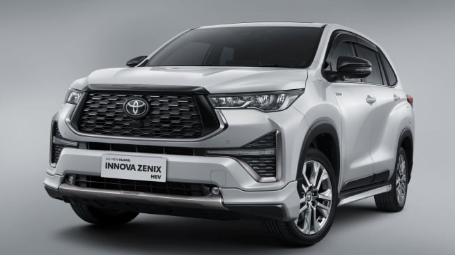 Toyota Kijang Innova Zenix Terima Penyegaran, Simak Daftar Ubahan yang Didapat...