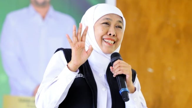 Gubernur Khofifah Ajak Masyarakat Maknai Hari Literasi Internasional: Saring Sebelum Sharing