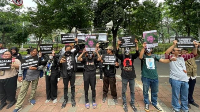 Geruduk Komnas HAM, KASUM Tuntut Pembunuhan Munir Ditetapkan Sebagai Pelanggaran HAM Berat!