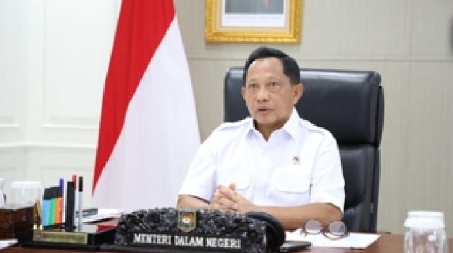 Untuk Jaga Situasi Kondusif di Daerah, Mendagri Tito: Kepala Daerah Perkuat Satlinmas dan Forkopimda
