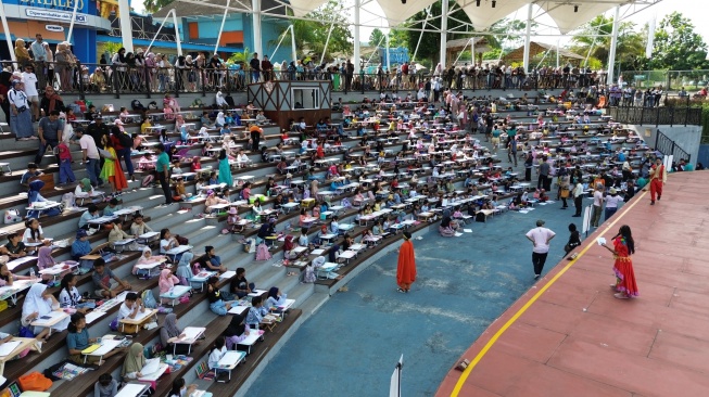 Lomba Mewarnai Warna Ceria Bareng Loka pada hari Minggu 7 September 2025 di panggung Jejogedan Saloka Theme Park. [Dok Saloka] 