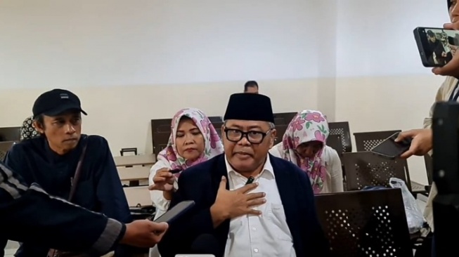Sidang Gugatan Ijazah SMA Gibran Rp125 Triliun Ditunda karena Polemik JPN