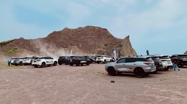 Komunitas Toyota Fortuner Gelar Touring ke Lampung. (Foto: ID42NER)