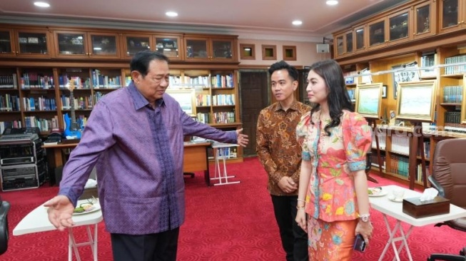 Wakil Presiden Gibran Rakabuming Raka menemui Presiden ke-6 RI Susilo Bambang Yudhoyono (SBY) di Cikeas. (ist)