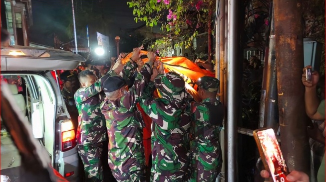 Korban Terakhir Ruko Roboh di Pasar Badung Dievakuasi, 15 Jenazah Korban Banjir Ditemukan