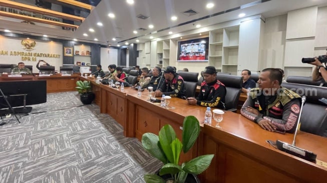 Terima Aduan Ojol, Pimpinan BAM DPR Minta Aplikator Hapus Asuransi yang Merugikan