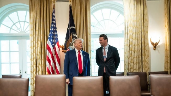 Charlie Kirk dan Presiden Donald Trump (instagram.com/charliekirk1776)